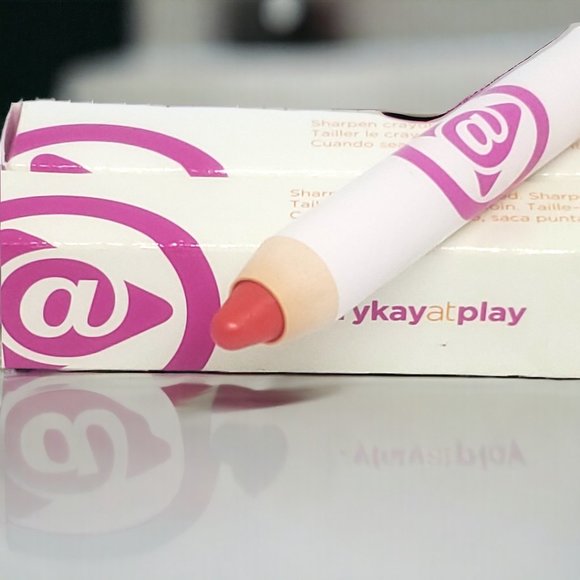 Coral Me Crazy Lip Crayon - Mary Kay At Play Discontinued Limited Edition - Picture 4 of 7